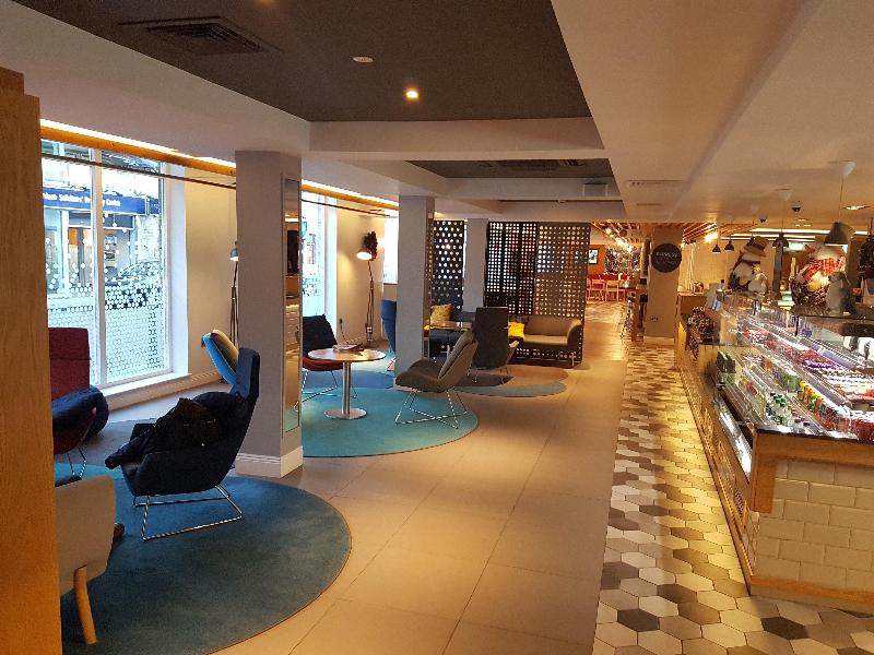 Holiday Inn Express Aberdeen City Centre - Lobi