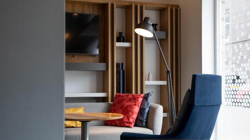 Holiday Inn Express Aberdeen City Centre - Lobi