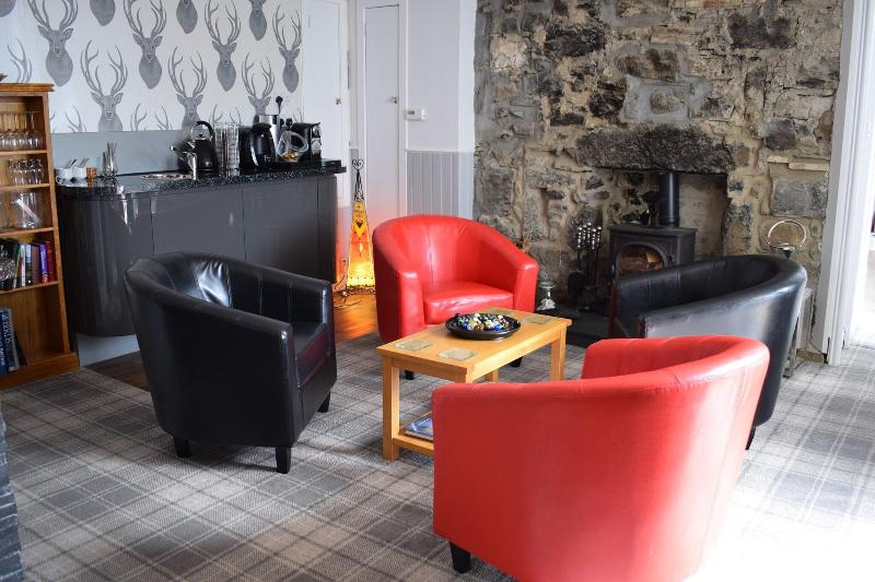 The Tables Guest House - Lobi