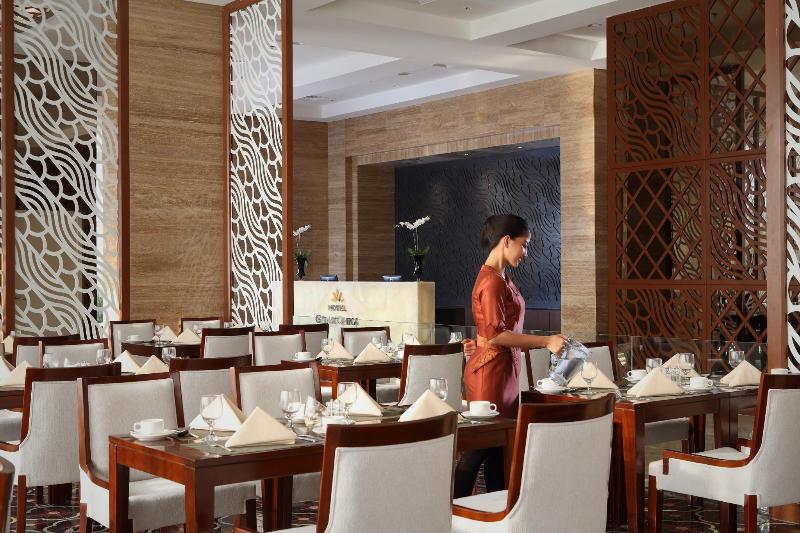 Grandhika Pemuda - Restoran