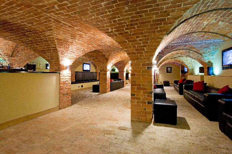 Rushton Hall Hotel & Spa - Bar