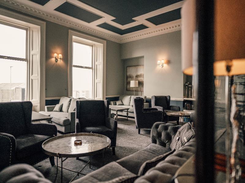 Kirkwall Hotel - Lobi