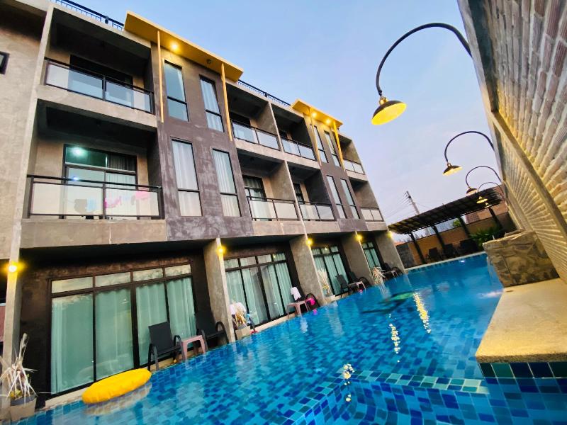 The Smile Loft Hua Hin - Havuz