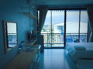 Rinrada Loft Resident fotoÄŸrafÄ±