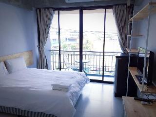 Rinrada Loft Resident fotoÄŸrafÄ±
