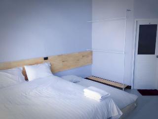 Rinrada Loft Resident fotoÄŸrafÄ±