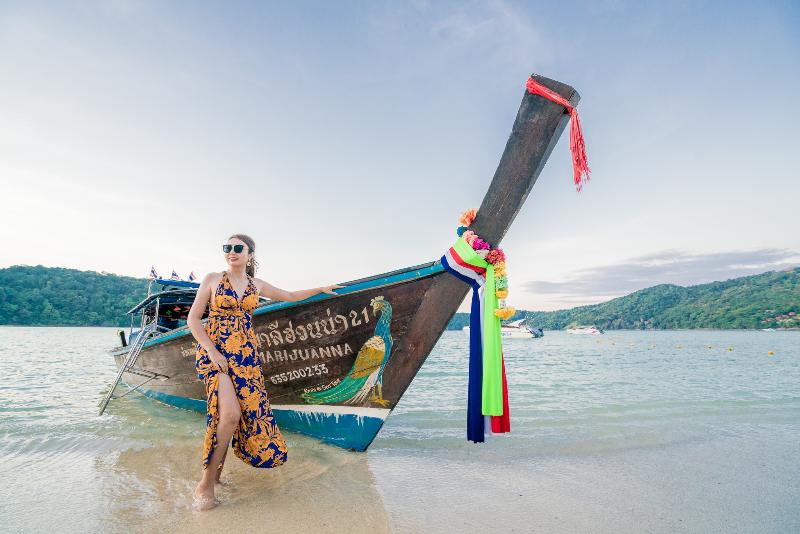 Phi Phi Anita Resort - Plaj