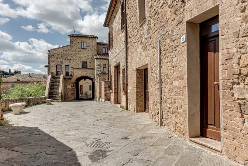 B&B Borgo Medievale San Quirico d'Orcia - Oda