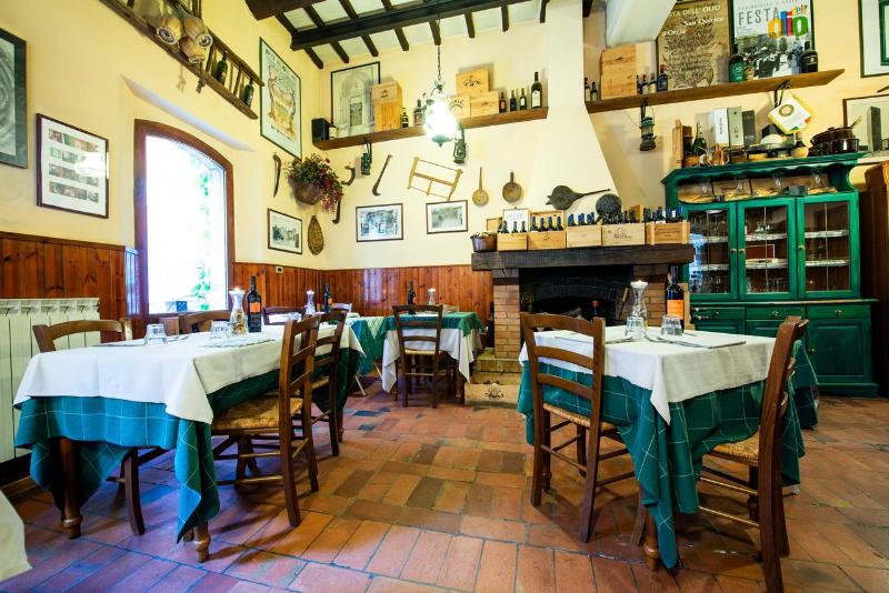 B&B Borgo Medievale San Quirico d'Orcia - Restoran