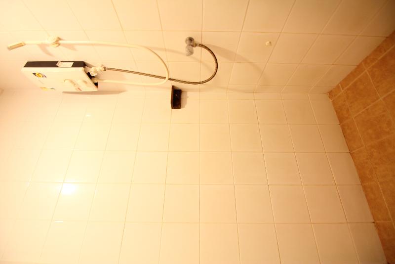 Super OYO 484 Pannee Residence Khaosan - Oda