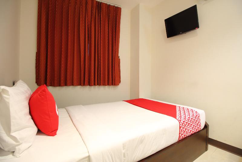 Super OYO 484 Pannee Residence Khaosan - Oda