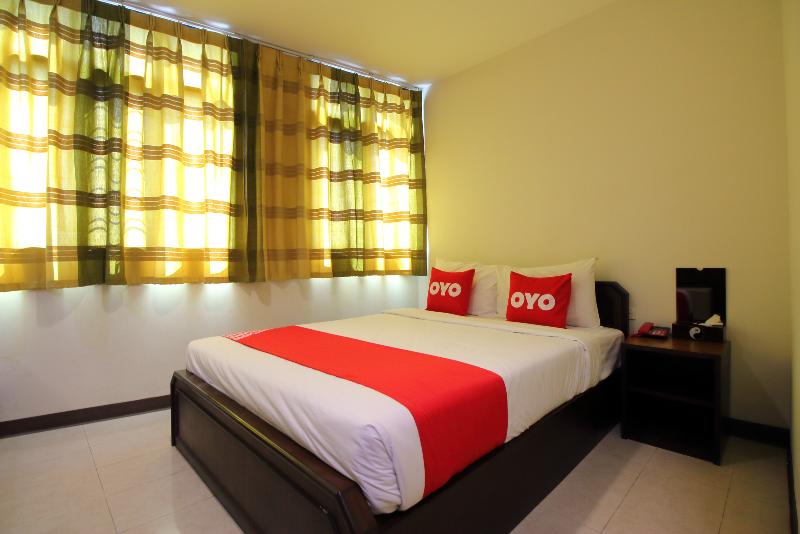 Super OYO 484 Pannee Residence Khaosan - Oda