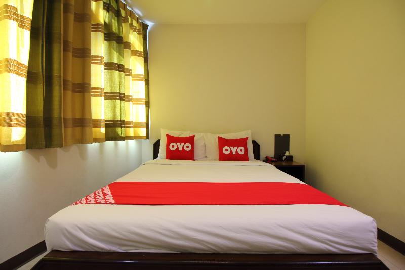 Super OYO 484 Pannee Residence Khaosan - Oda