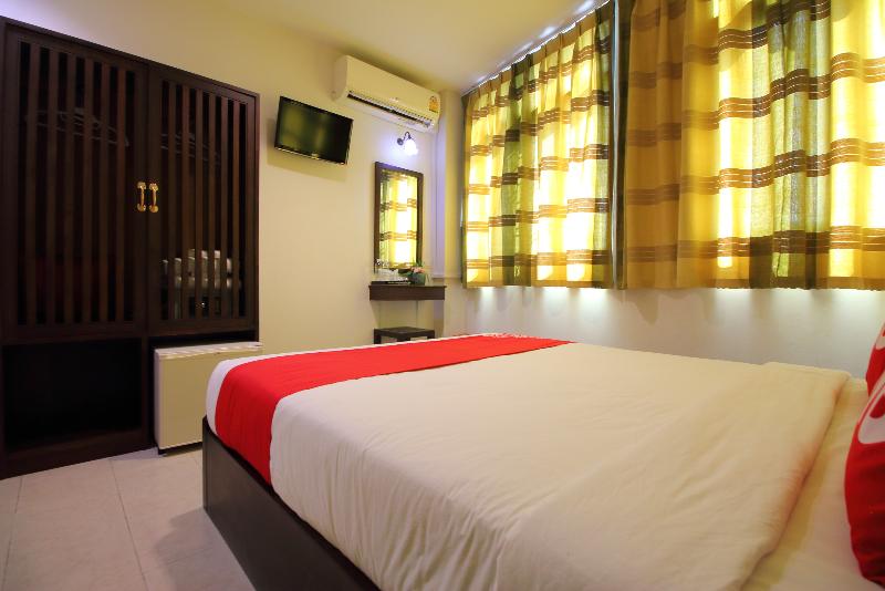 Super OYO 484 Pannee Residence Khaosan - Oda