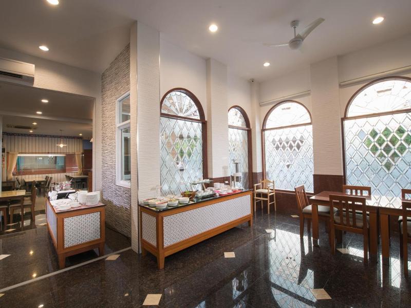 Nartsiri Residence - Restoran