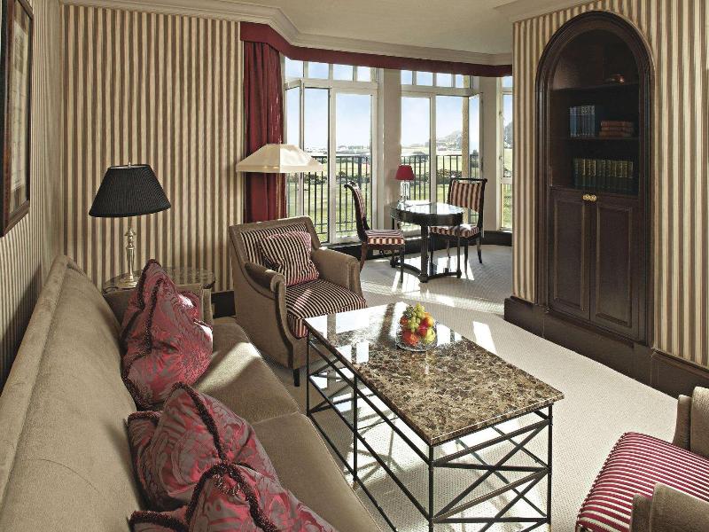 Old Course Hotel, Golf Resort & Spa - Lobi