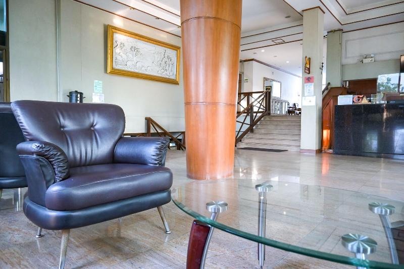 Rattana Park Hotel - Lobi