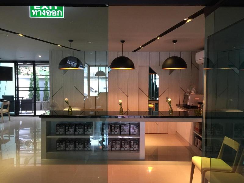 3Season Modern Boutique Apartment - Restoran