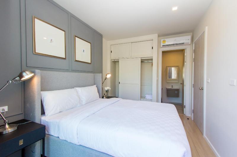 Dlux Condominium Chalong Phuket - Oda