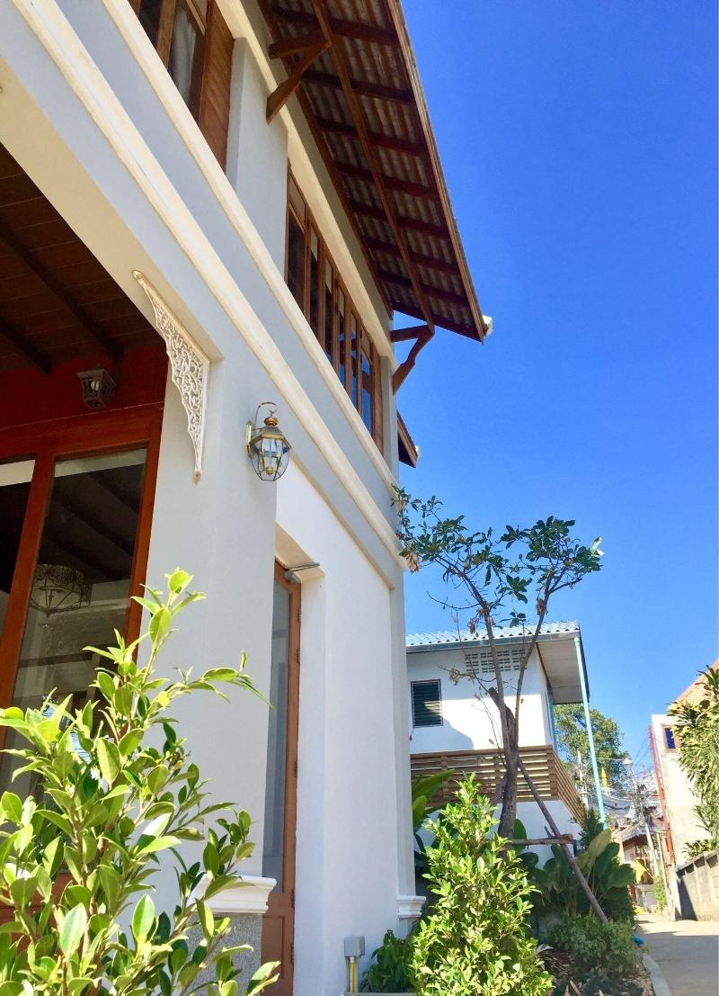 Pai Cherkaew - Genel