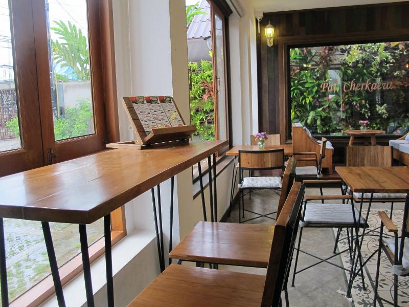 Pai Cherkaew - Restoran