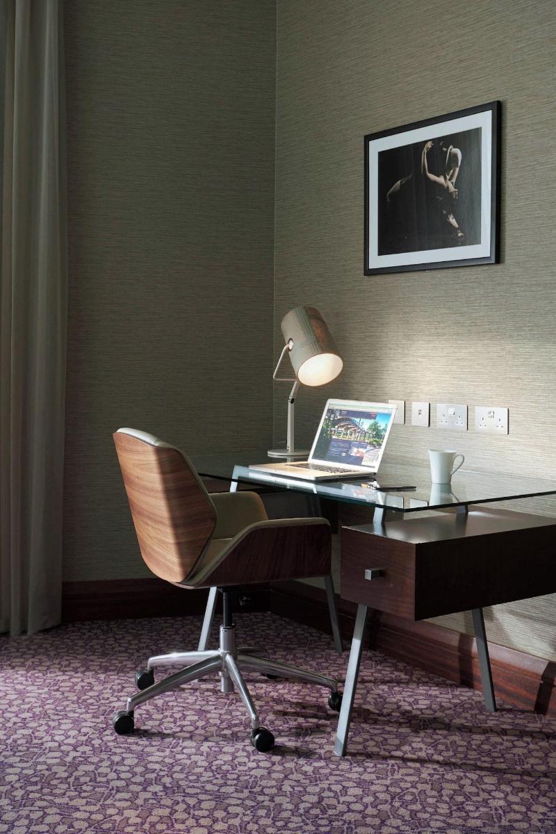 The Glasshouse, Autograph Collection hotels - Oda