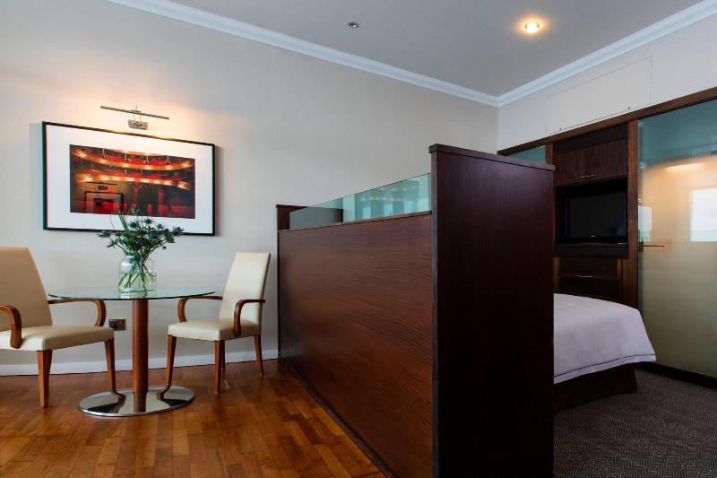 The Glasshouse, Autograph Collection hotels - Oda