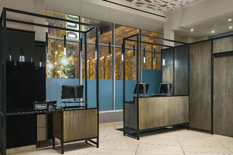 DoubleTree by Hilton New York Times Square South - Lobi