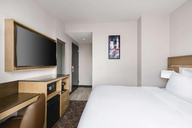DoubleTree by Hilton New York Times Square South - Oda