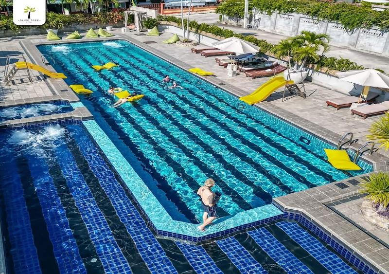 Olive Tree Hotel Pattaya - Havuz