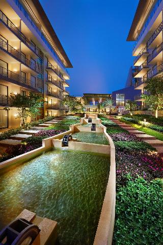 Golden Tulip Holland Resort Batu fotoÄŸrafÄ±