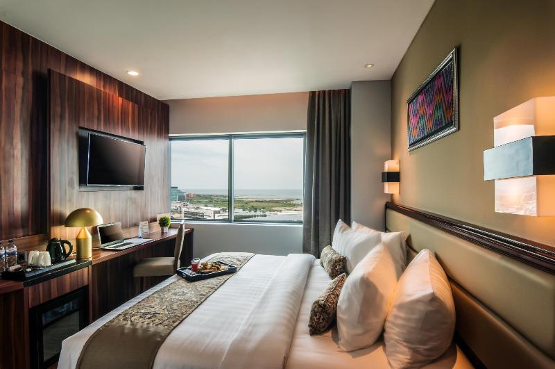 Arthama Hotels Losari Makassar - Genel