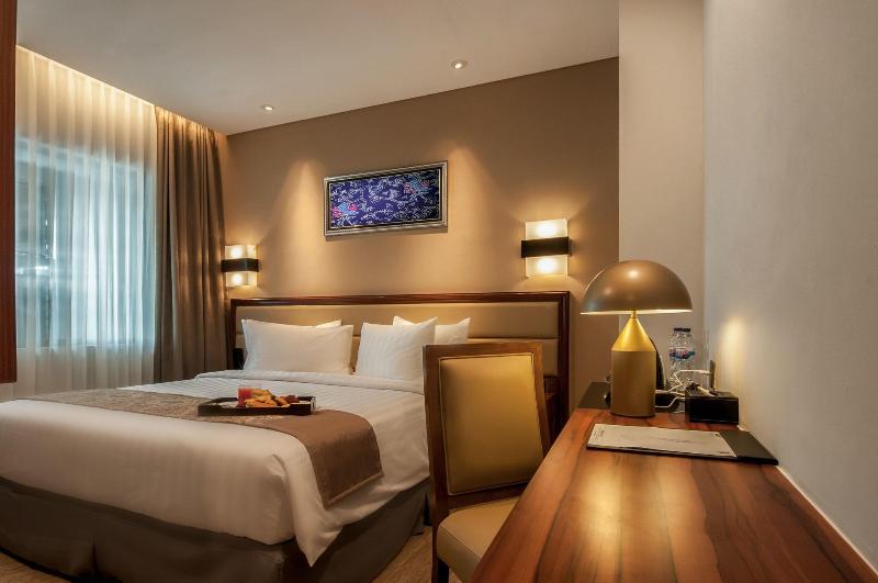 Arthama Hotels Losari Makassar - Oda