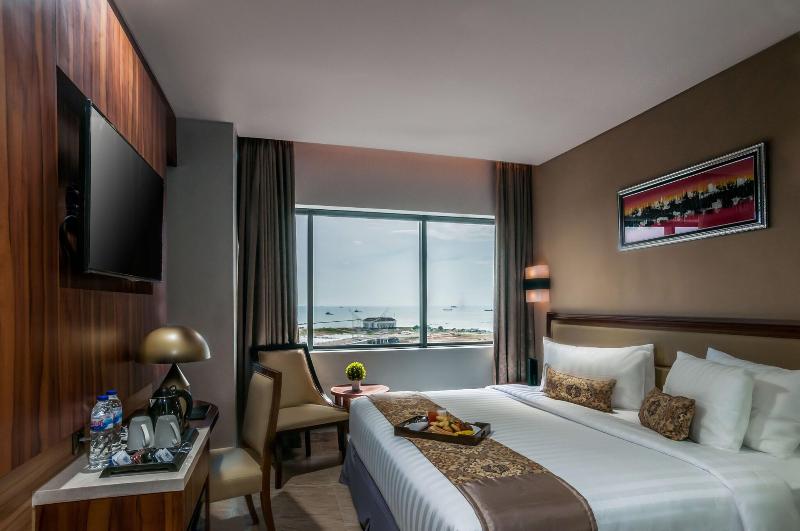 Arthama Hotels Losari Makassar - Oda