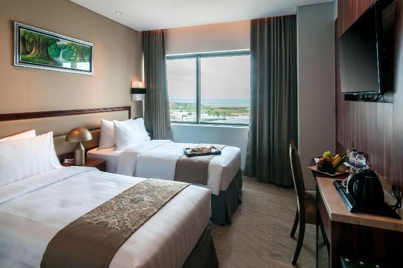 Arthama Hotels Losari Makassar - Oda