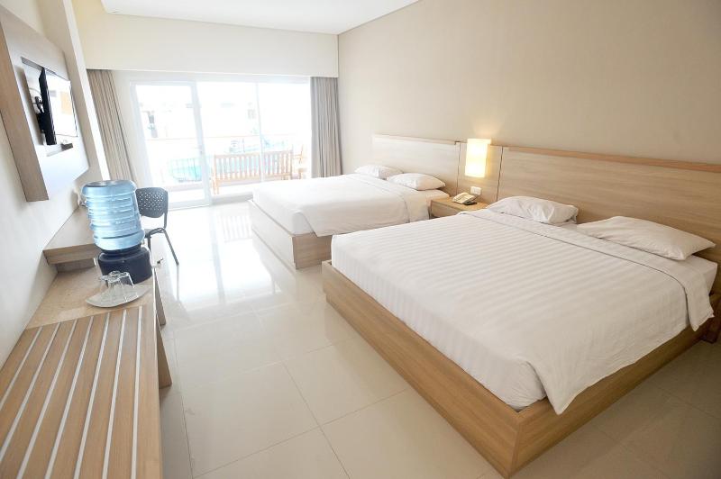 Laut Biru Resort Hotel - Genel
