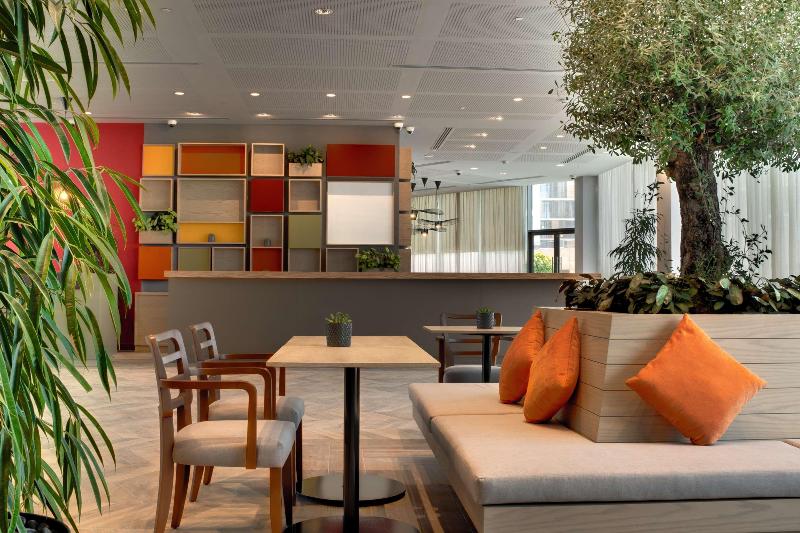 IntercityHotel Dubai Jaddaf Waterfront - Lobi