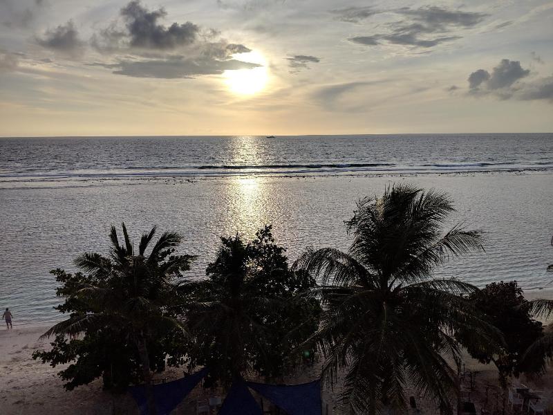Huvan Beach Hotel At Hulhumale - Genel