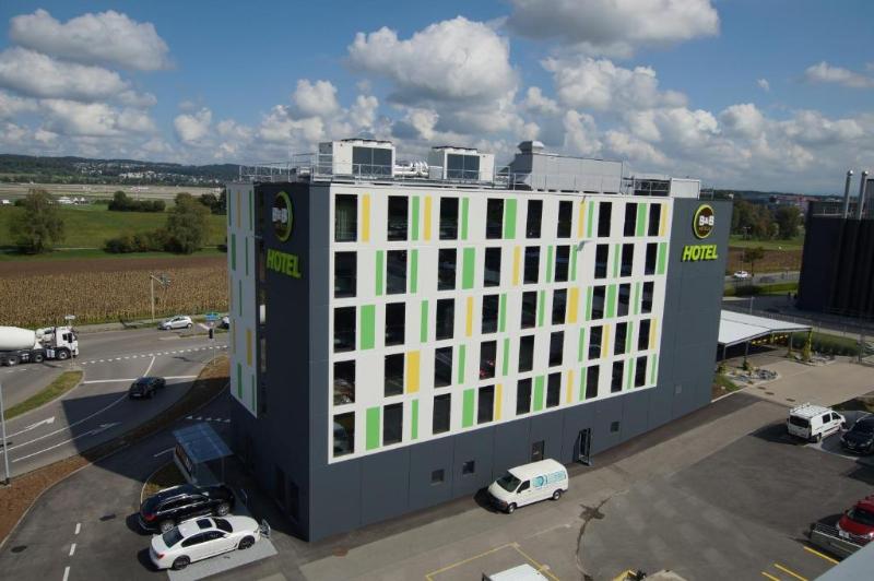 B&B HOTEL Zurich Airport Rumlang - Genel