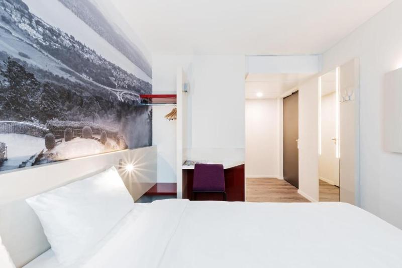 B&B HOTEL Zurich Airport Rumlang - Oda