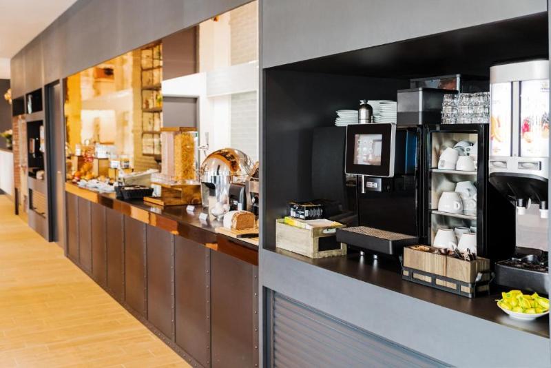 B&B HOTEL Zurich Airport Rumlang - Restoran