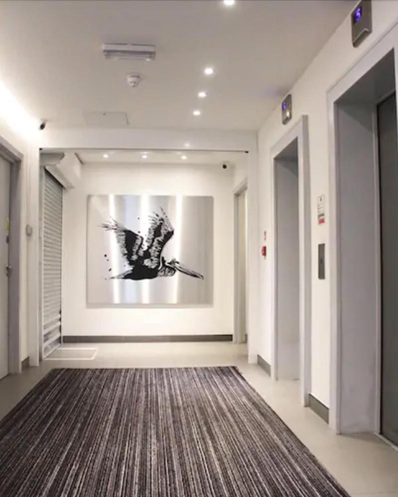 Pelican London Hotel And Residence - Genel