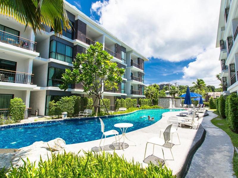 The Title Boutique Condotel Phuket - Havuz