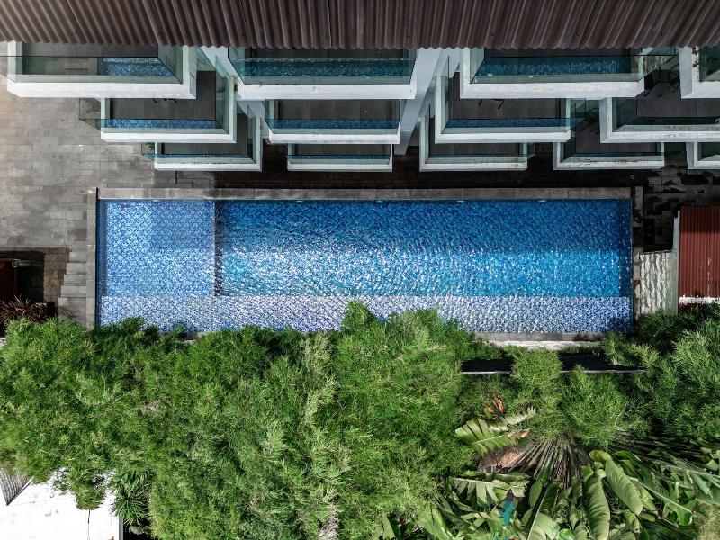The Capital Resort Seminyak - Havuz