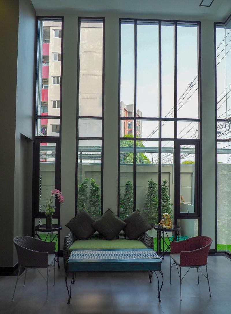 Casa Luxe Hotel and Resident - Lobi