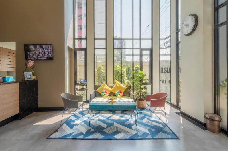 Casa Luxe Hotel and Resident - Lobi