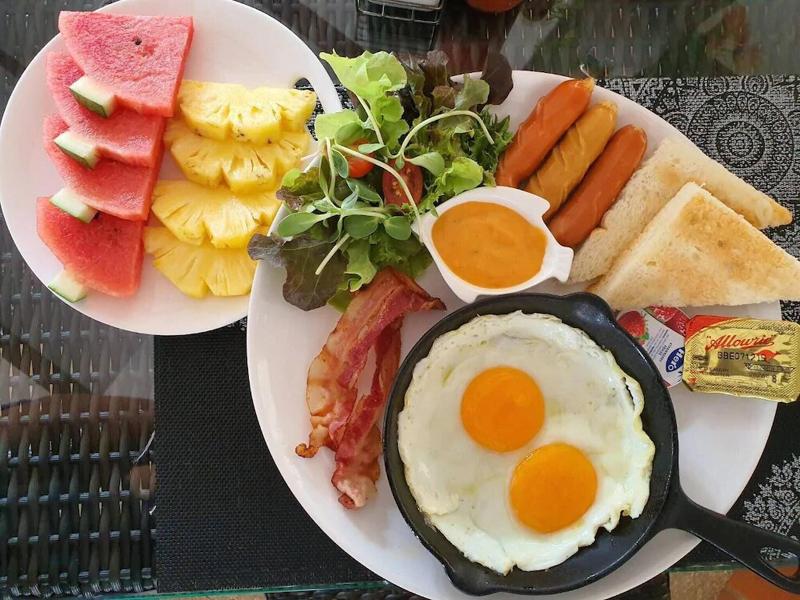 Le Monte Khao Yai Hotel - Restoran