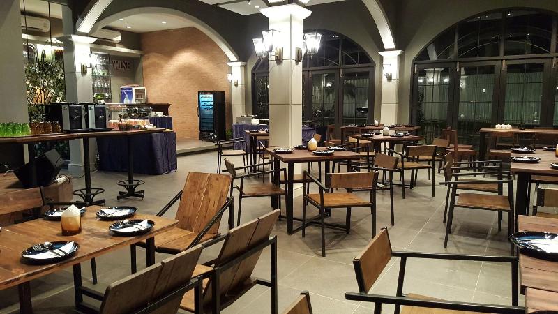 Le Monte Khao Yai Hotel - Restoran