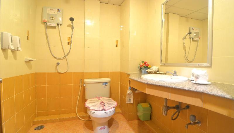 Chumphon Gardens Hotel - Oda