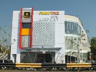 Front One Hotel Airport Solo otel fotoğrafı
